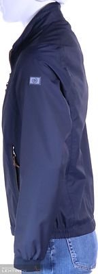 Bugatin puolivuorellinen pusakka