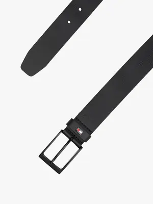 Tommy Hilfiger musta nahkavyö mustalla soljella