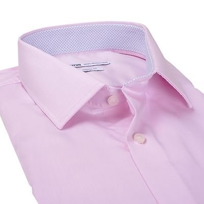 Petrifun vaaleanpunainen paita normaali mitoitus