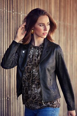 In Front musta keinonahka jakku