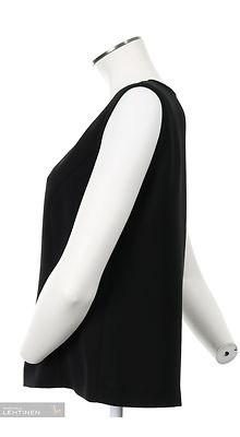 Delian musta suoranmallinen toppi, pyöreä pääntie ja leveät olkaimet