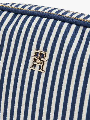 Tommy Hilfiger sinivalkoraidallinen laukku