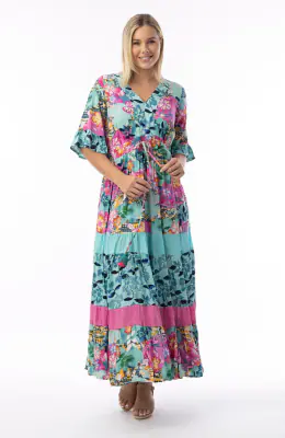 Orientique vihreän ja pinkin sävyinen pitkä kesämekko