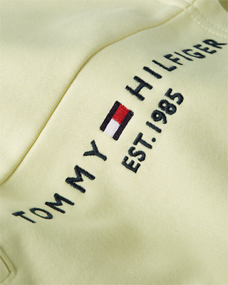 Tommy Hilfiger keltaiset college shortsit