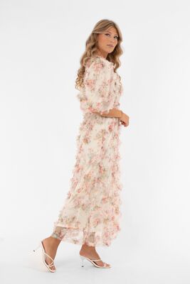 Capri Collection kermansävyinen röyhelömekko hennolla kukkakuosilla