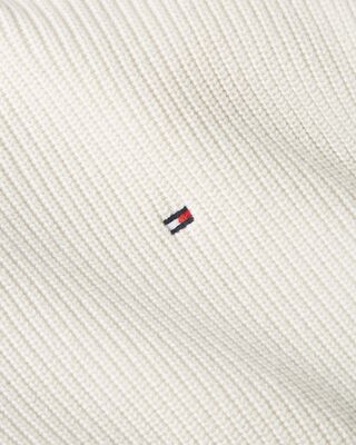Tommy Hilfiger puuvillaneule väljällä mitoituksella