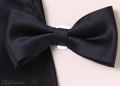 Matex tummansininen rusetti ja taskuliina