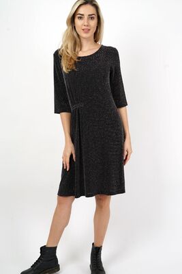 Musta hopea kimalteinen mekko