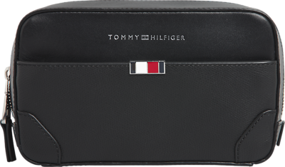 Tommy Hilfiger musta nappanahkainen toilettilaukku