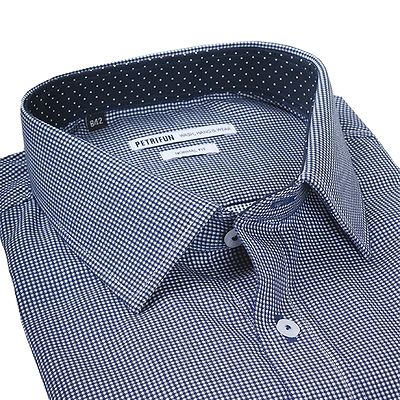 Petrifun sininen väljän mitoituksen kauluspaita