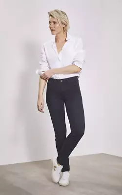 Parami celine tummansiniset farkut