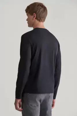 Gant musta pitkähihainen T-paita
